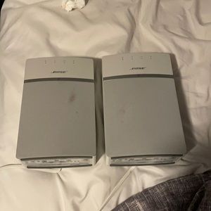 2 sound touch 10 wireless Bose speakers